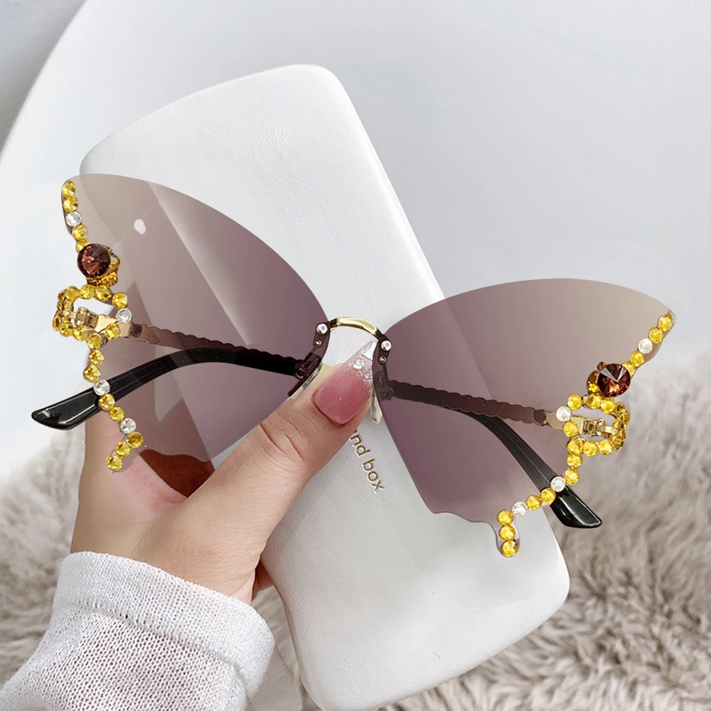 Fashion Sparkling Rhinestone Rimless Butterfly Sunglasses Y2K Women Luxury Brand Vintage Sun Glasses Ladies Eyewear Gafas De Sol