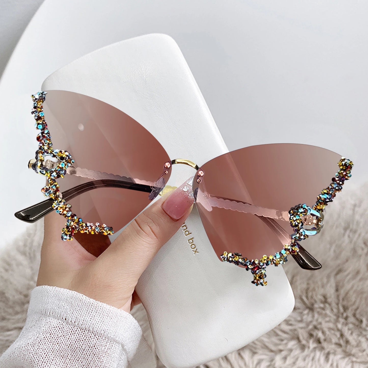 Fashion Sparkling Rhinestone Rimless Butterfly Sunglasses Y2K Women Luxury Brand Vintage Sun Glasses Ladies Eyewear Gafas De Sol